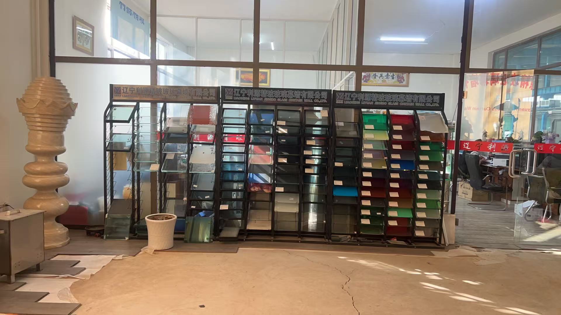 贵阳市工程玻璃批量采购防火玻璃 - 价格